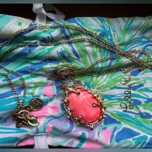 Lilly Pulitzer Coral Reef Coraline Pink Chain Necklace Long Pendant Gold Tone